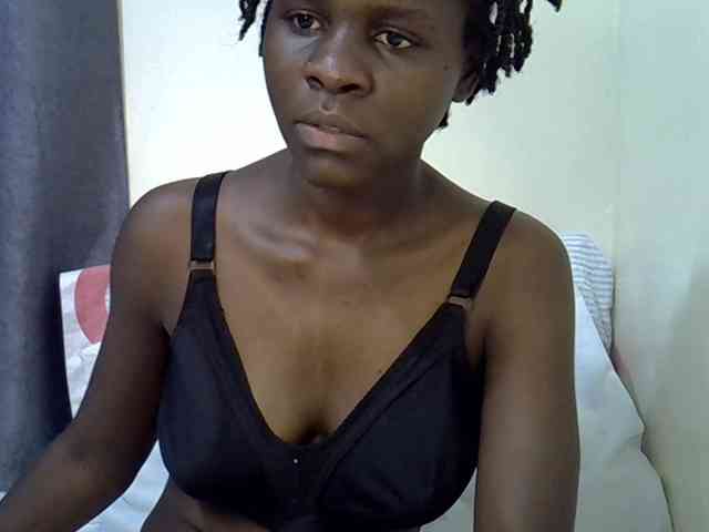Queenbeea webcam