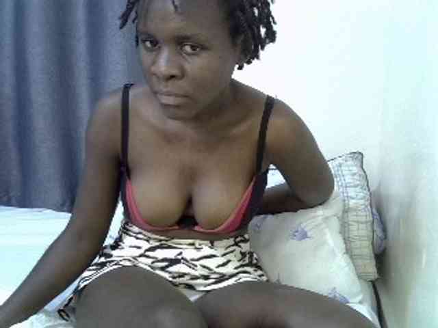 Queenbeea webcam