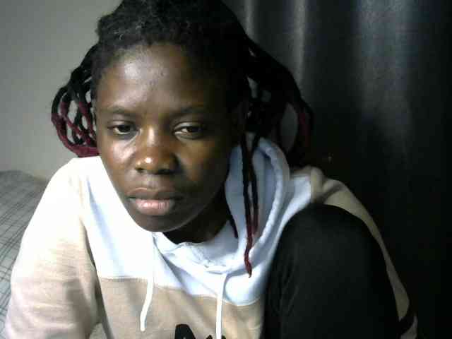 Queenbeea webcam