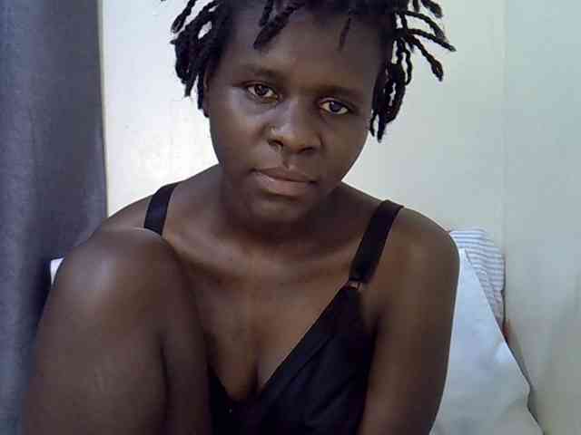 Queenbeea webcam