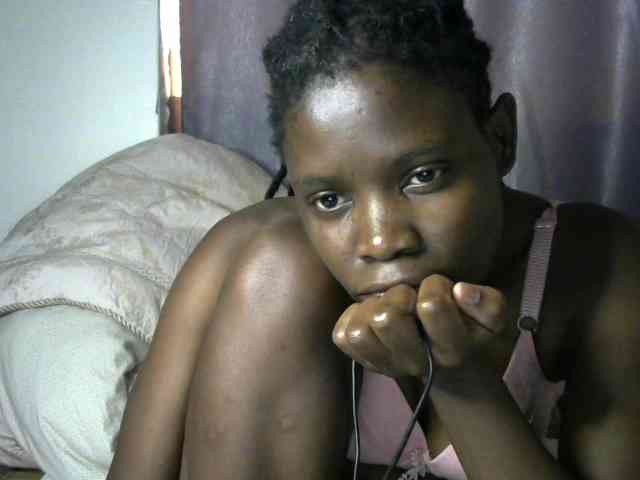 Queenbeea webcam