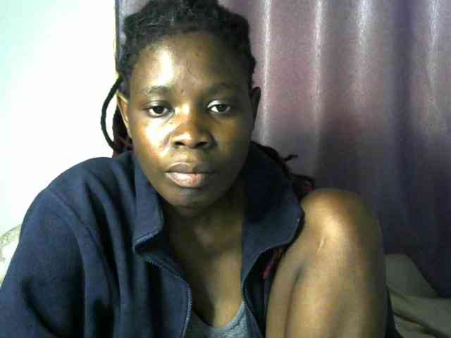 Queenbeea webcam