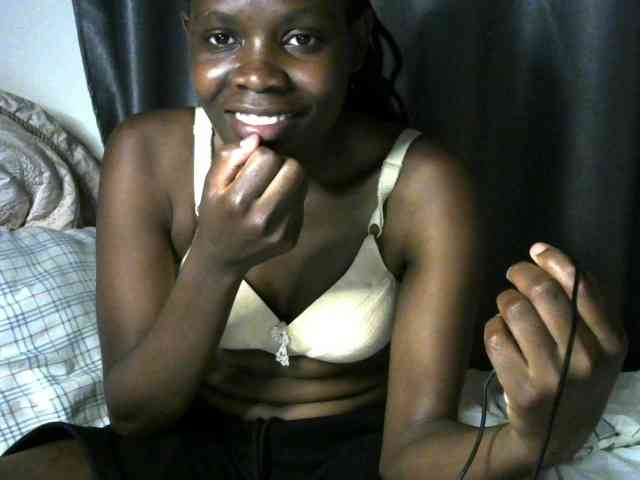Queenbeea webcam