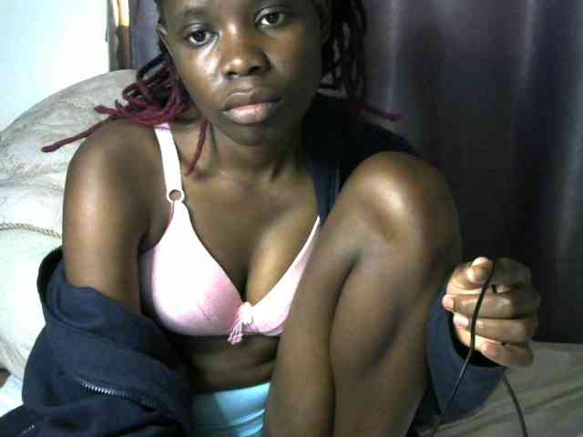Queenbeea webcam