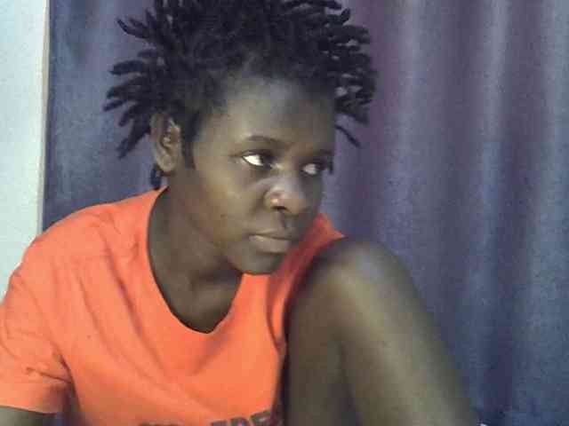 Queenbeea webcam