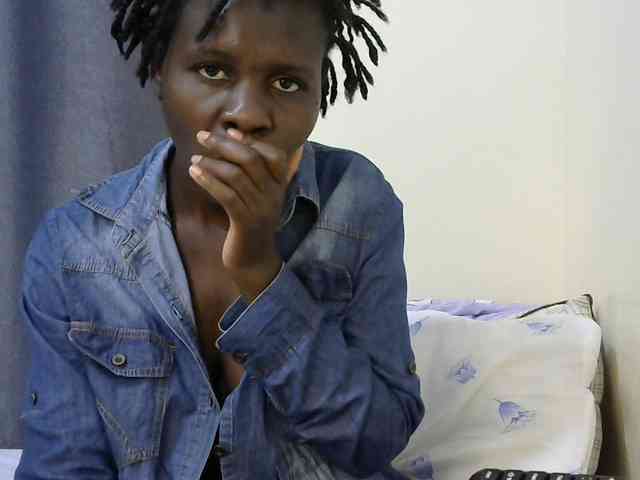 Queenbeea webcam