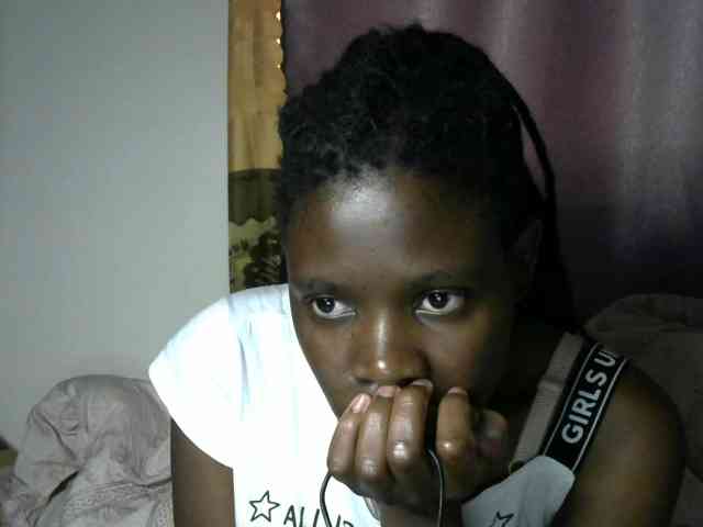 Queenbeea webcam