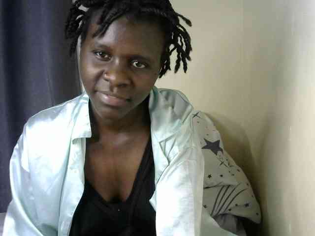 Queenbeea webcam