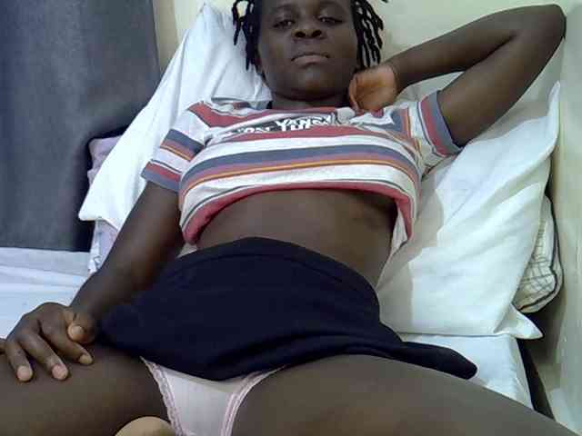 Queenbeea webcam