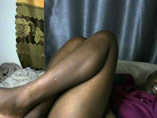 Queenbeea webcam