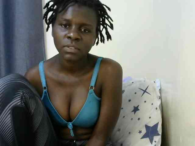 Queenbeea webcam