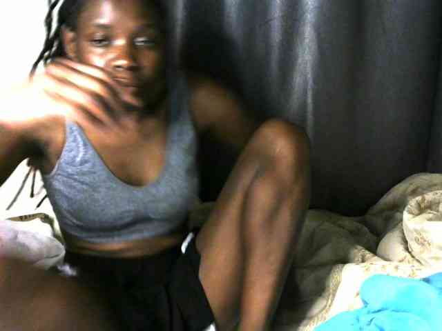 Queenbeea webcam
