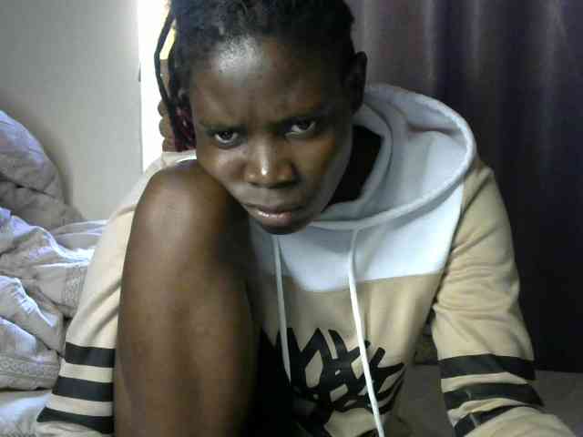 Queenbeea
