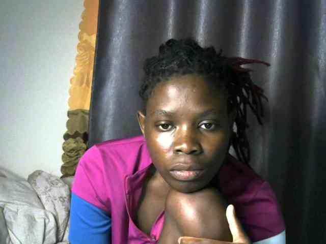 Queenbeea webcam