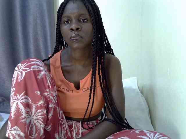 Queenbeea webcam