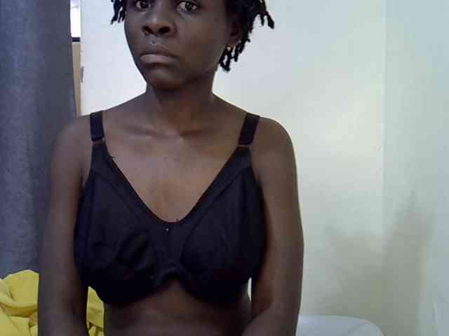 Queenbeea webcam