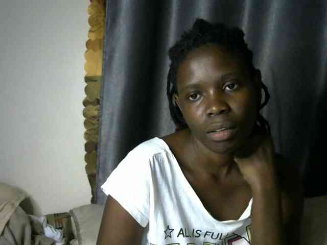 Queenbeea webcam