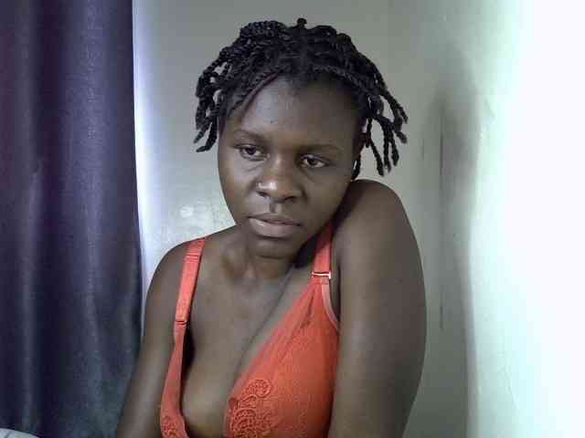 Queenbeea webcam