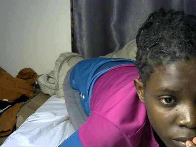 Queenbeea webcam