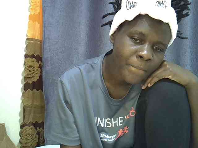 Queenbeea webcam