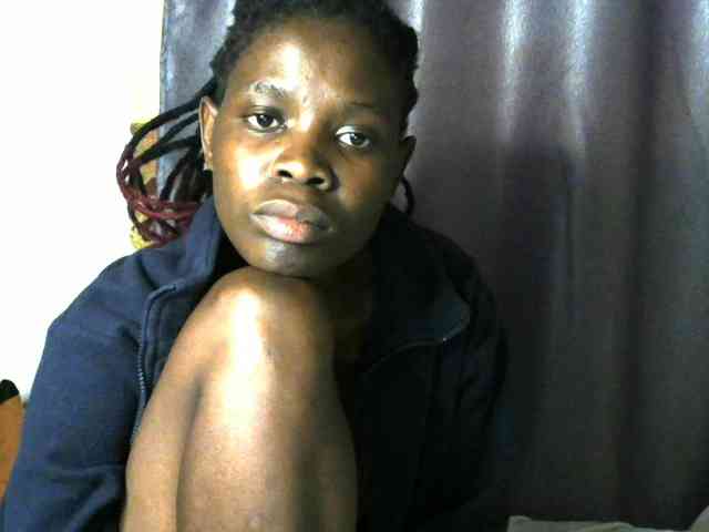 Queenbeea webcam