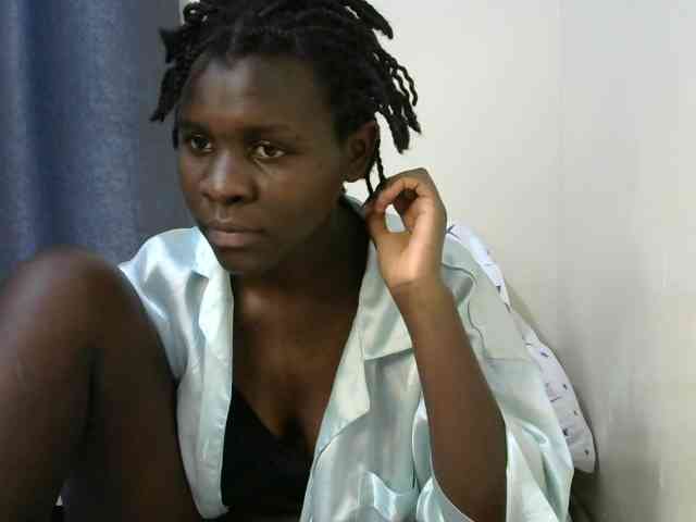 Queenbeea webcam