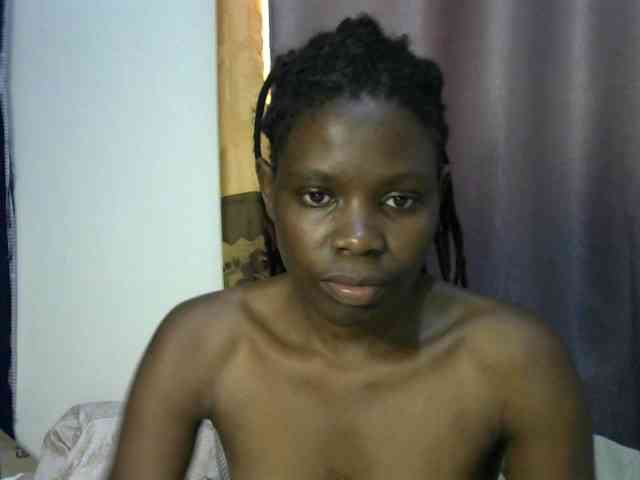 Queenbeea webcam