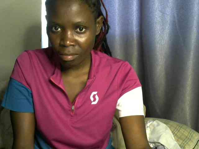 Queenbeea webcam