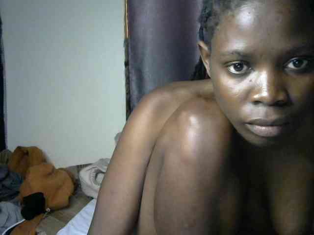 Queenbeea