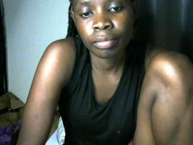 Queenbeea webcam