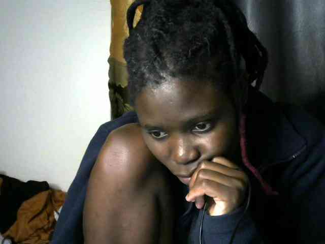Queenbeea webcam