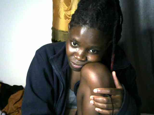 Queenbeea webcam