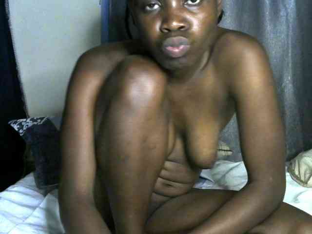 Queenbeea webcam