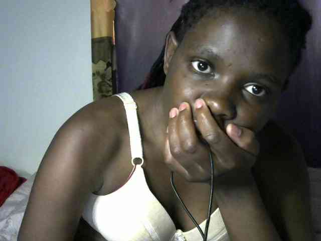 Queenbeea webcam