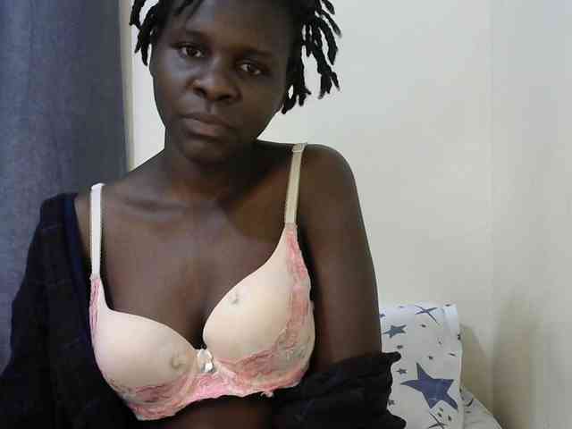 Queenbeea webcam