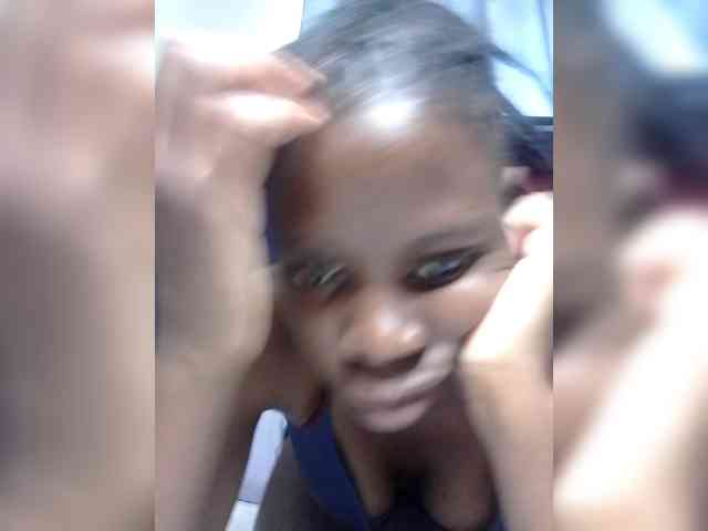 Queenbeea webcam
