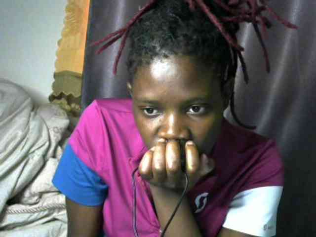 Queenbeea webcam