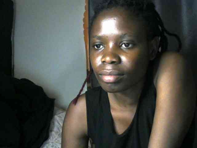 Queenbeea webcam