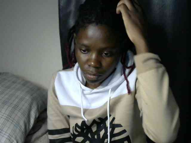 Queenbeea webcam