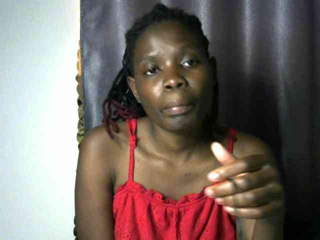 Queenbeea webcam