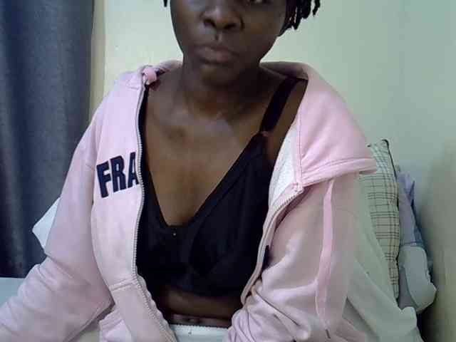 Queenbeea webcam