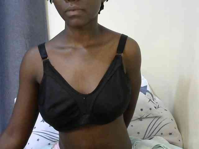 Queenbeea webcam