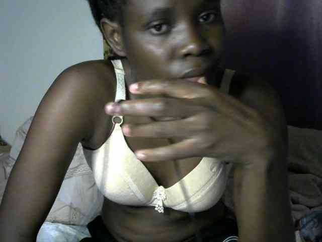 Queenbeea webcam