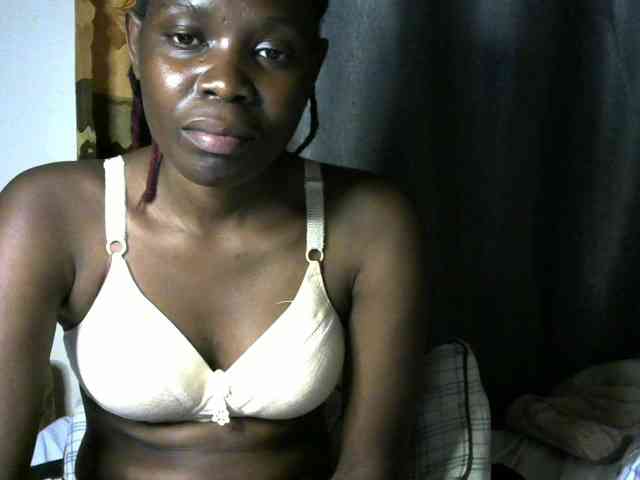 Queenbeea webcam
