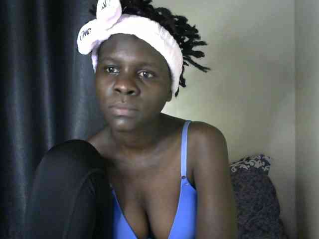 Queenbeea webcam