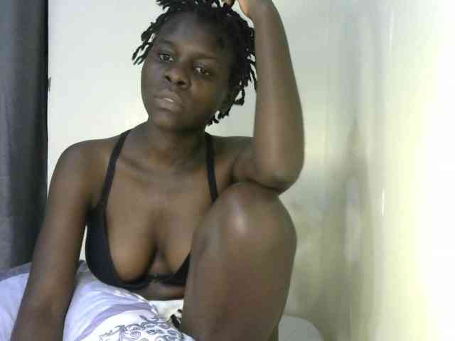 Queenbeea webcam
