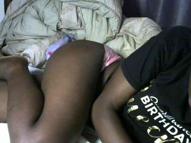 Queenbeea webcam