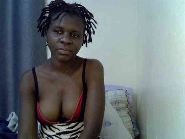 Queenbeea webcam