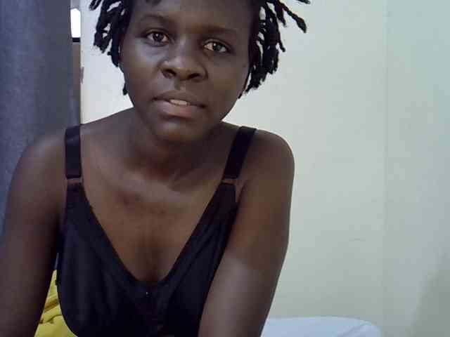 Queenbeea webcam