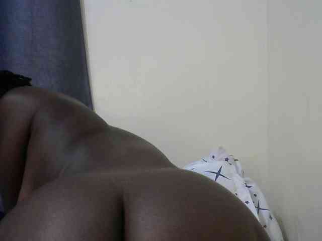 Queenbeea webcam
